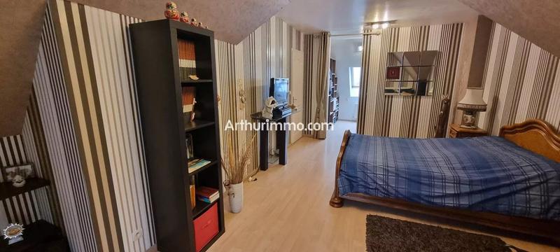 Maison - 175 m² - 7 pièces