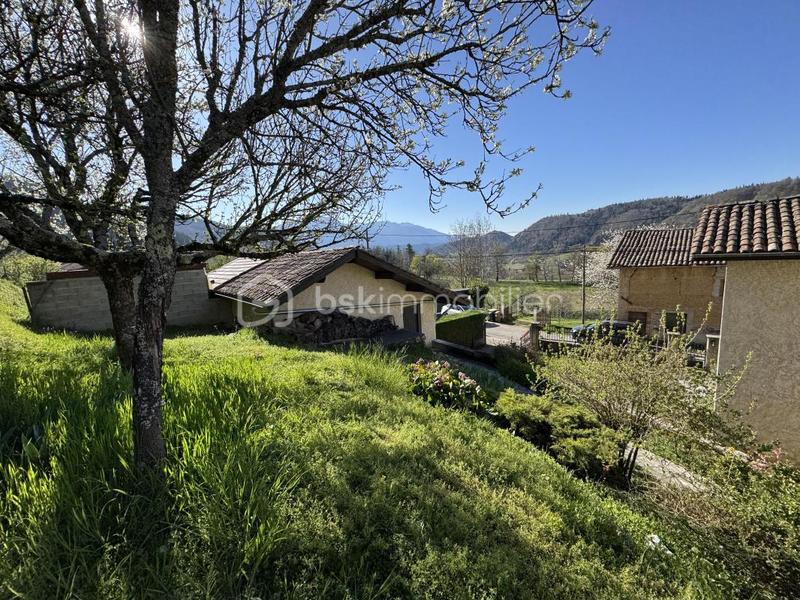 Maison - 152 m² - 6 pièces