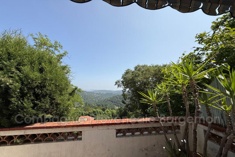 Maison - 92 m² - 1 pièce