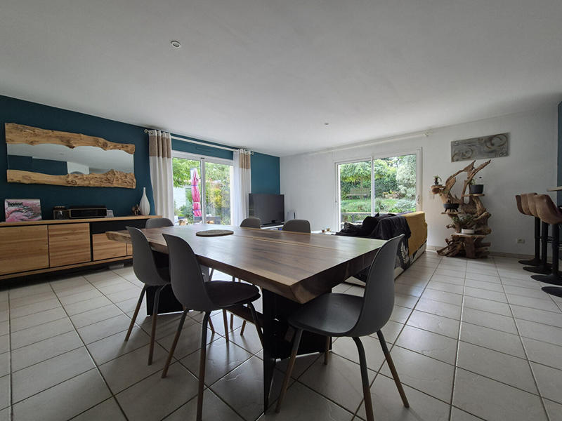 Maison - 110 m² - 5 pièces