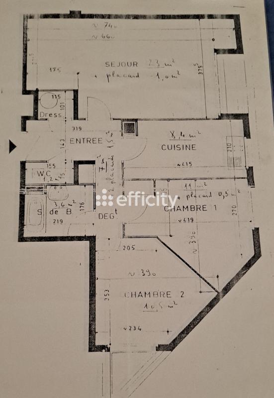 Appartement - 67 m² - 3 pièces