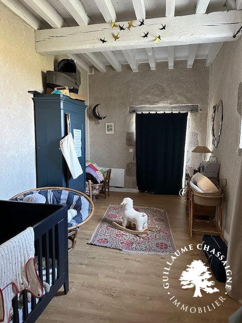 Maison traditionnelle - 170 m² - 5 pièces