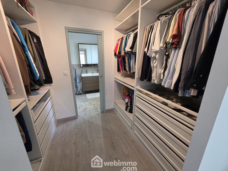 Maison - 136 m² - 4 pièces