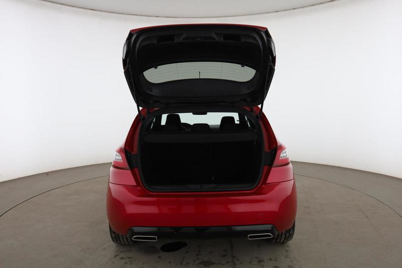 Peugeot 308 1.6 Blue-HDi Gt Line Eat6 120 ch