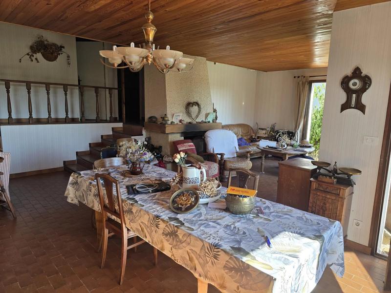 Maison - 92 m² - 4 pièces