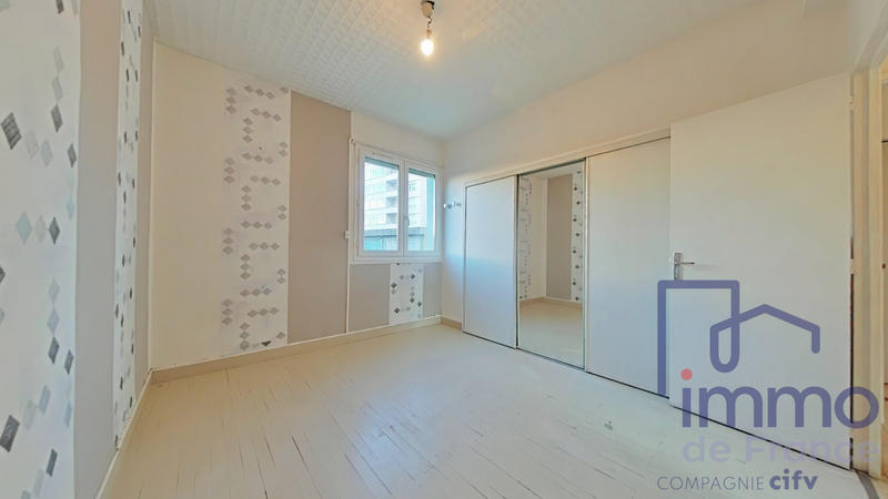 Appartement - 75 m² - 3 pièces
