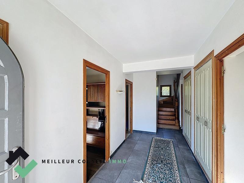 Maison traditionnelle - 188 m² - 7 pièces