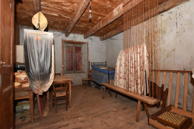 Maison ancienne - 122 m² - 4 pièces