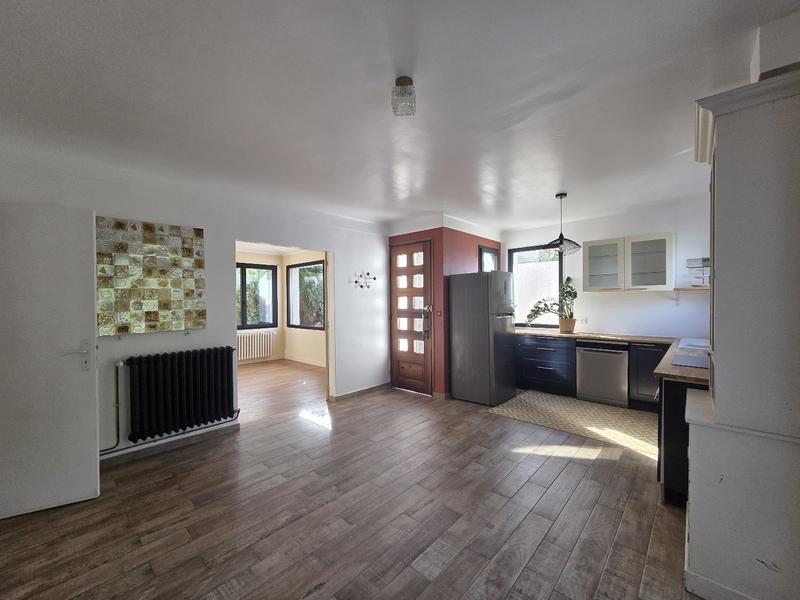 Maison - 137 m² - 7 pièces