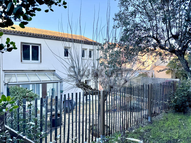 Maison - 83 m² - 5 pièces