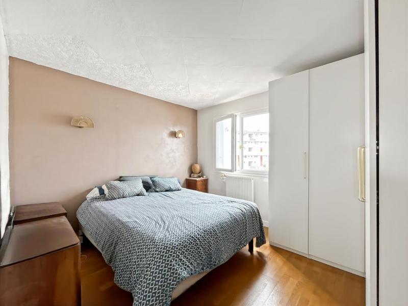 Appartement - 80 m² - 3 pièces