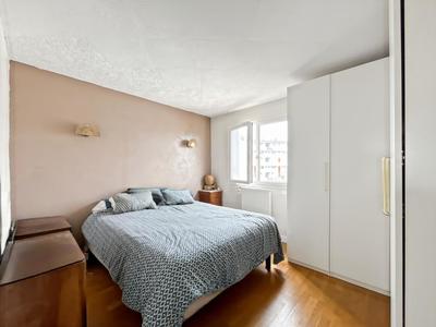 Appartement - 80 m² - 3 pièces