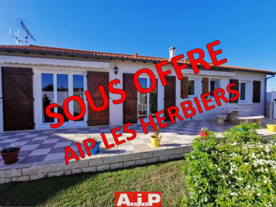 Maison - 95 m² - 6 pièces