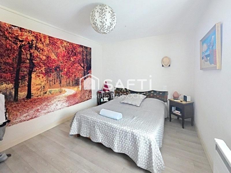 Maison - 160 m² - 8 pièces