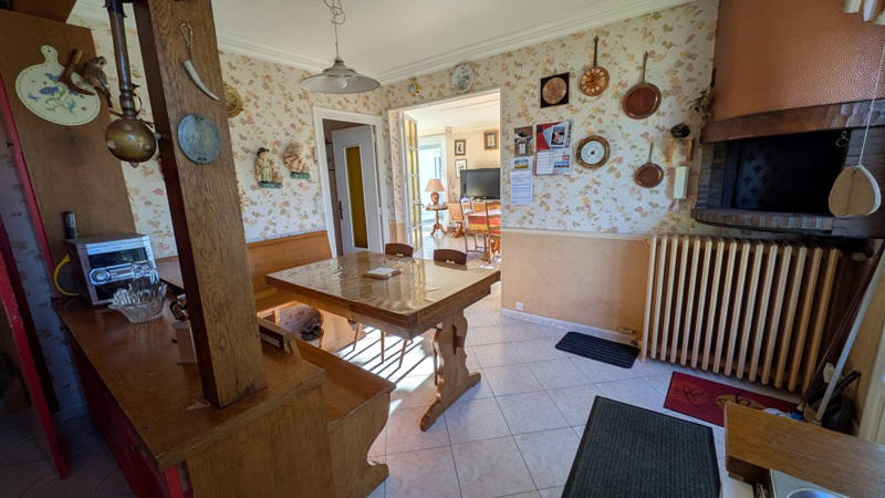 Maison - 283 m² - 7 pièces