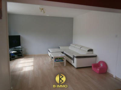 Appartement - 99 m² - 5 pièces