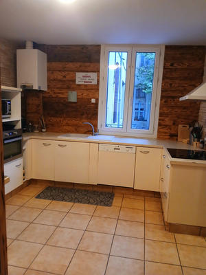 Maison de village - 130 m² - 9 pièces