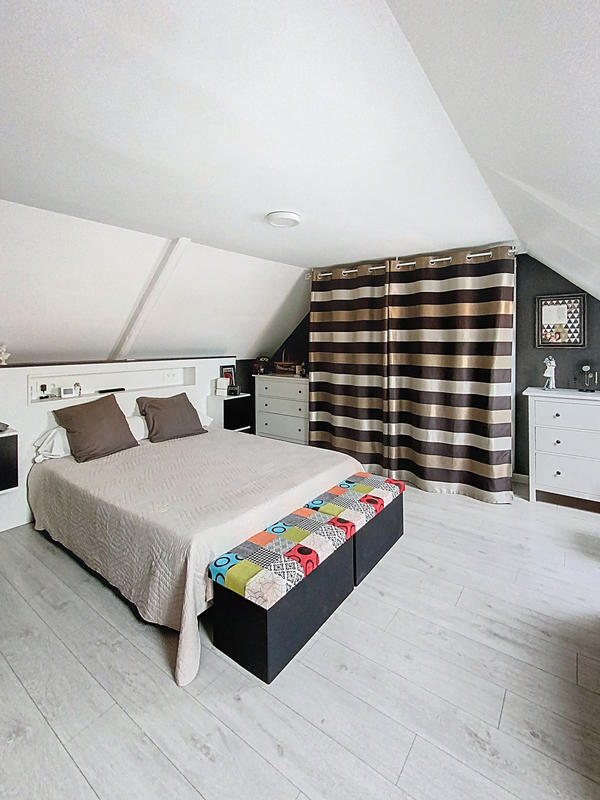 Maison - 164 m² - 8 pièces