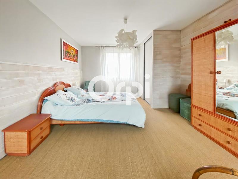 Maison - 160 m² - 5 pièces