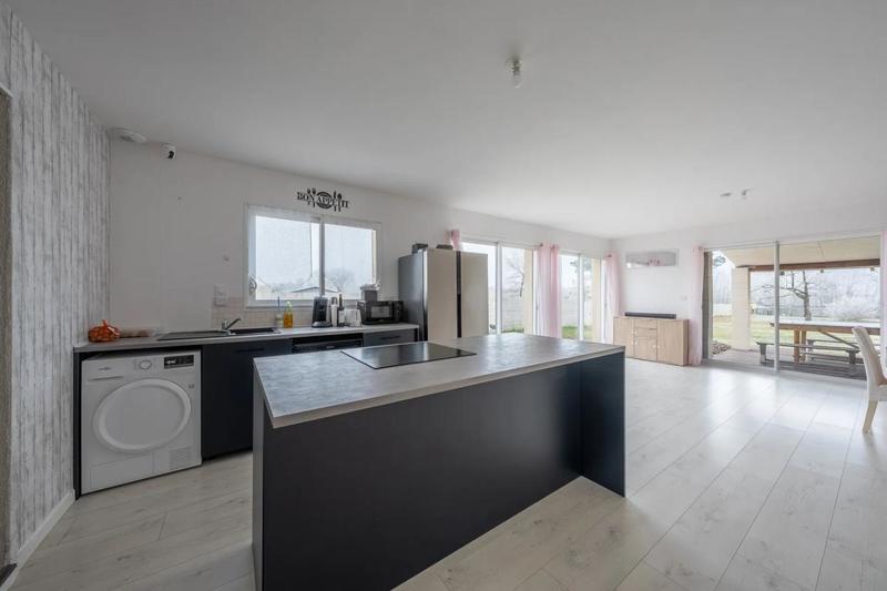Maison - 160 m² - 7 pièces