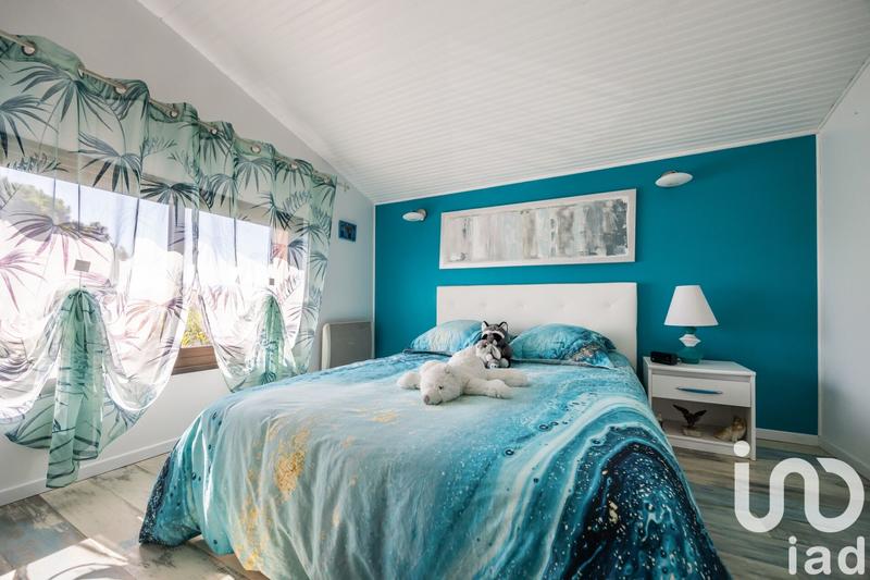 Maison - 260 m² - 5 pièces