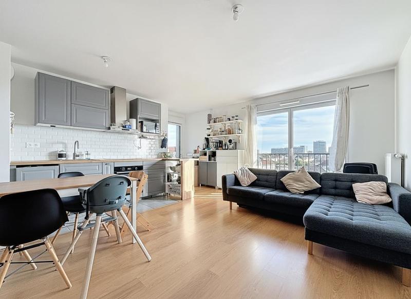 Appartement - 70 m² - 3 pièces