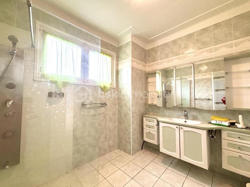 Maison ancienne - 188 m² - 4 pièces