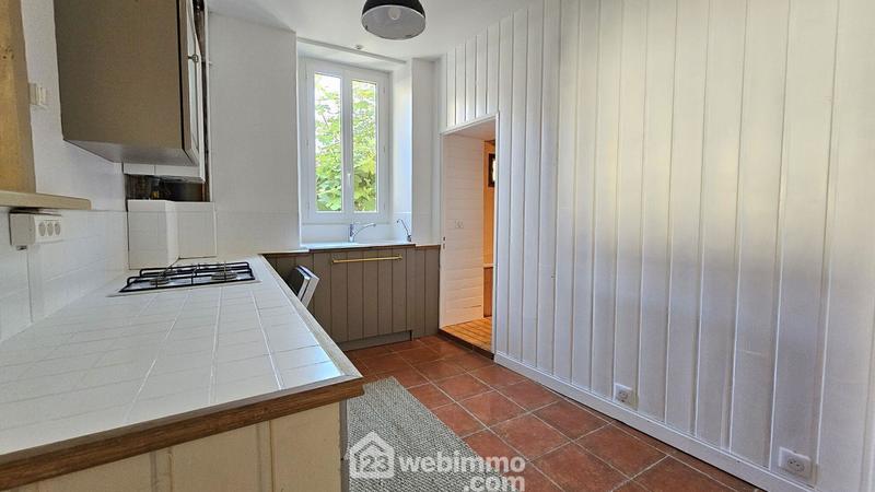 Maison - 80 m² - 4 pièces