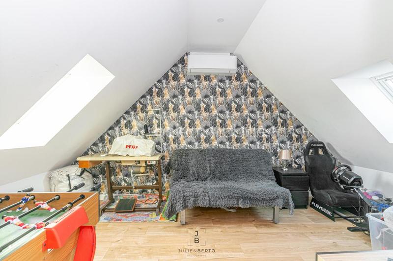 Maison - 135 m² - 6 pièces