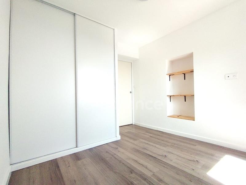 Appartement - 81 m² - 4 pièces