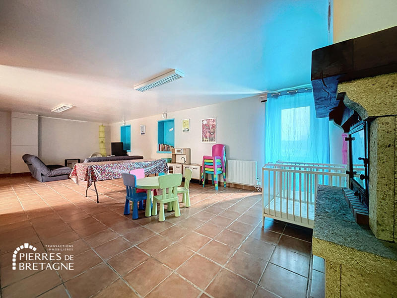 Longère - 270 m² - 10 pièces