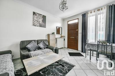 Maison de ville - 69 m² - 4 pièces