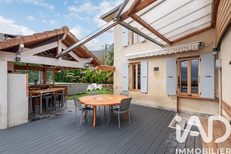 Maison - 160 m² - 6 pièces