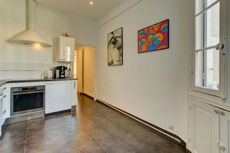 Appartement bourgeois - 141 m² - 5 pièces