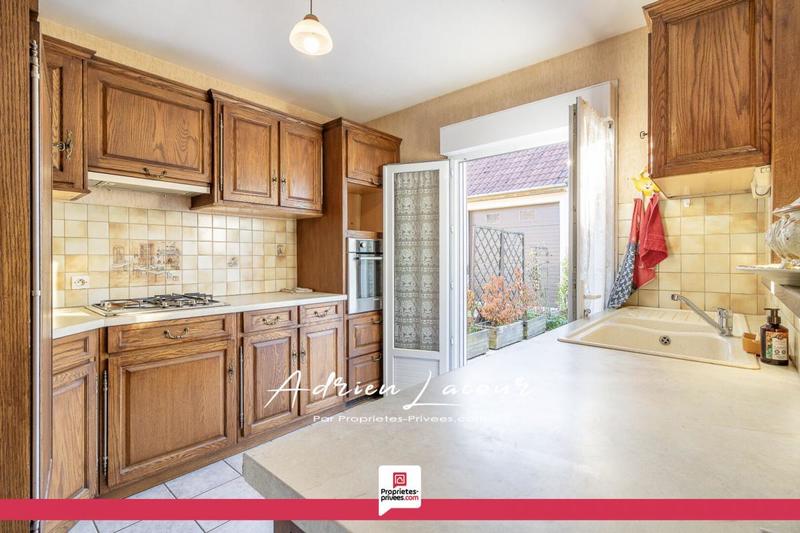 Maison - 122 m² - 6 pièces