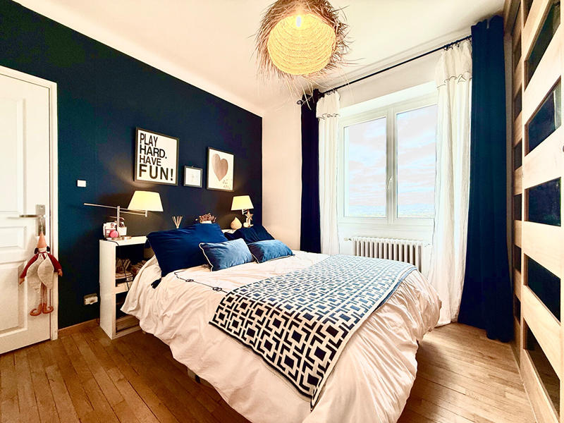 Maison - 100 m² - 5 pièces