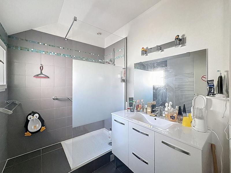 Maison - 110 m² - 6 pièces