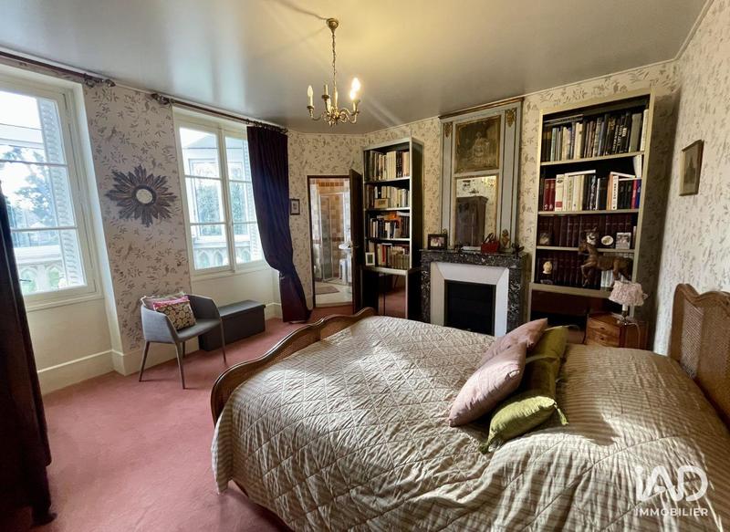 Château - 350 m² - 10 pièces