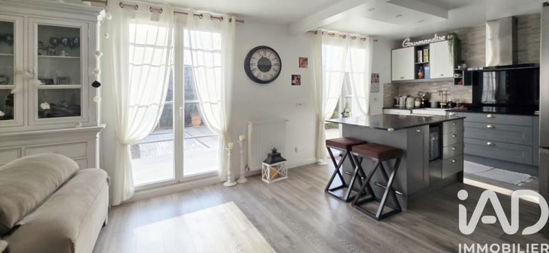 Maison - 135 m² - 6 pièces