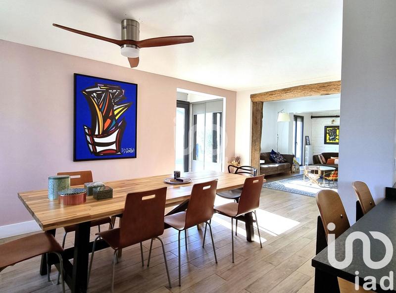 Maison - 199 m² - 6 pièces