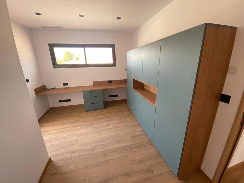 Maison - 433 m² - 4 pièces