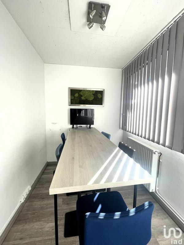 Bureau - 80 m² - 4 pièces