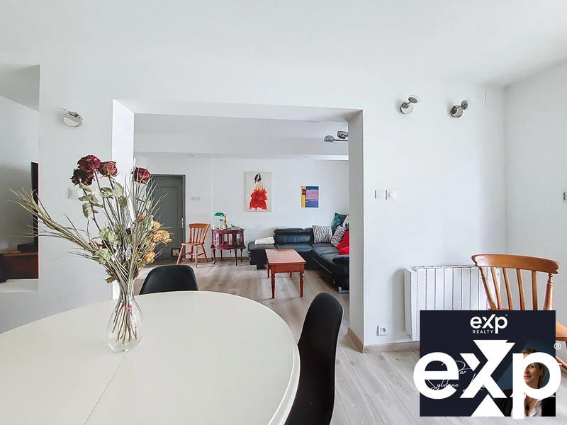 Maison traditionnelle - 101 m² - 5 pièces