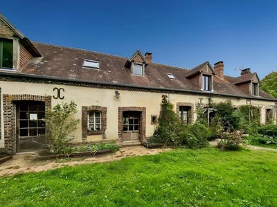 Maison - 195 m² - 11 pièces