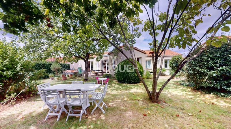 Maison - 142 m² - 7 pièces