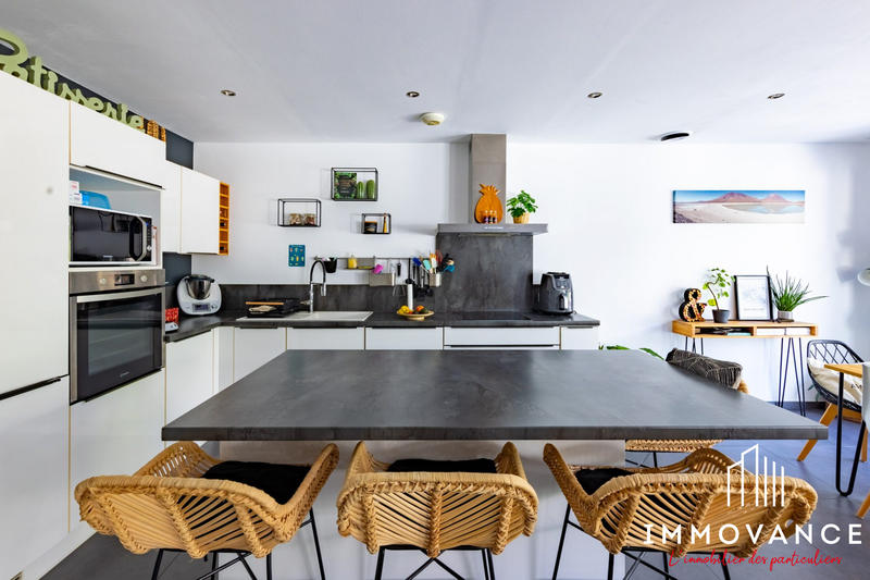 Villa - 100 m² - 4 pièces