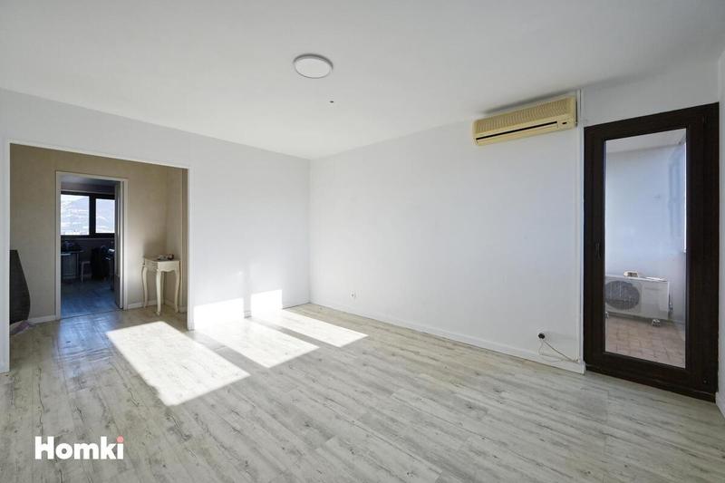 Appartement - 76 m² - 4 pièces