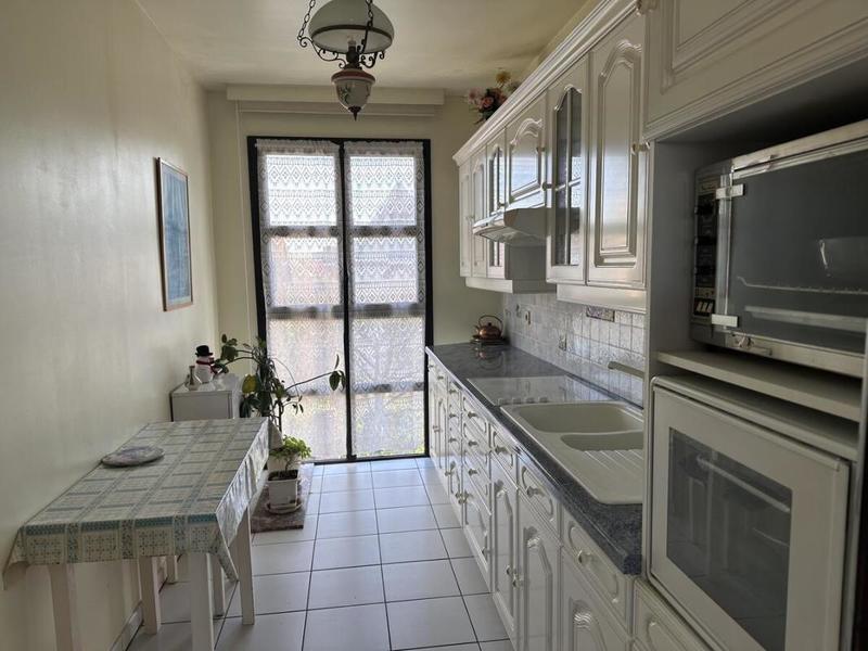 Appartement - 81 m² - 3 pièces