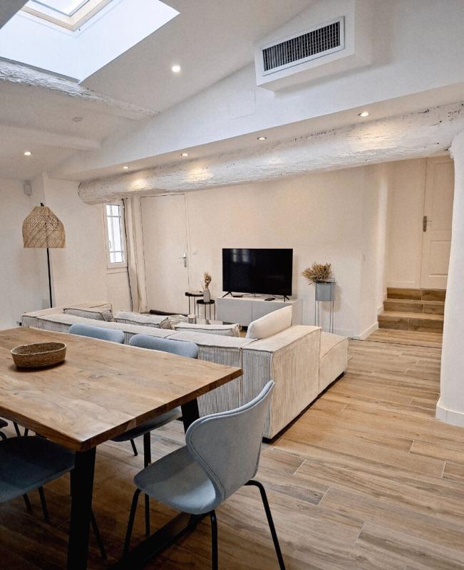 Appartement - 80 m² - 4 pièces