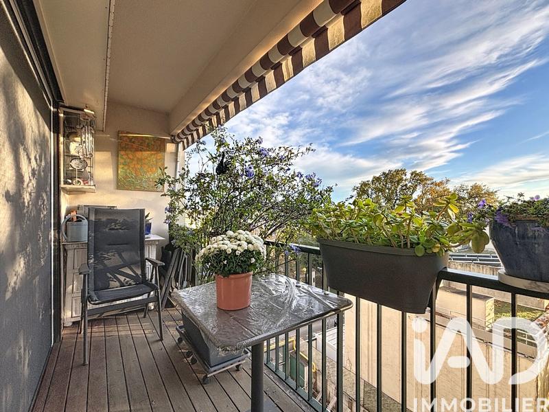 Appartement - 104 m² - 4 pièces